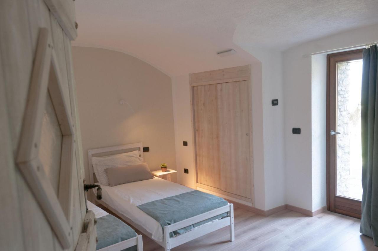 La Crotta Gignod - Cir Vda Gignod 002 Apartment อาออสตา ภายนอก รูปภาพ